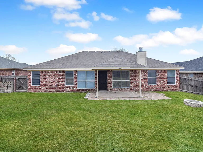 2403 Jake Dr — Photo 17
