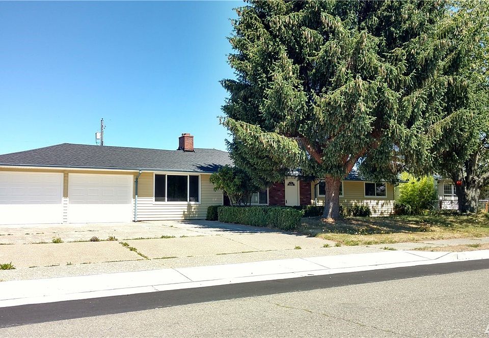 1st image of 1015 E 62nd St