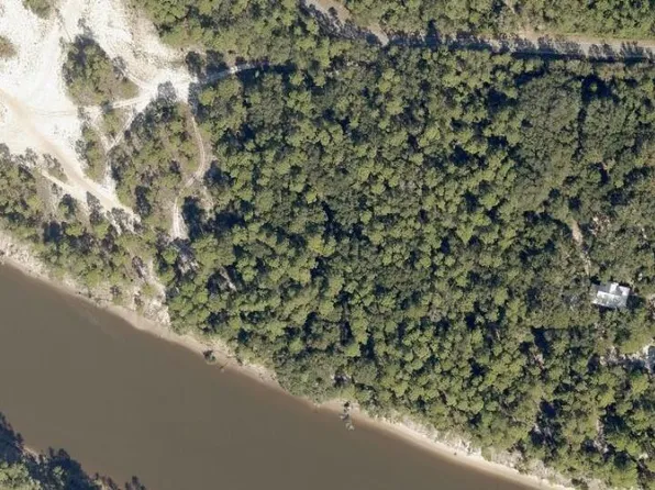 5079 Bunker Rd, Vernon, FL 32462