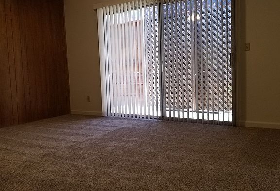 5th image of 8156 Sunrise East Way