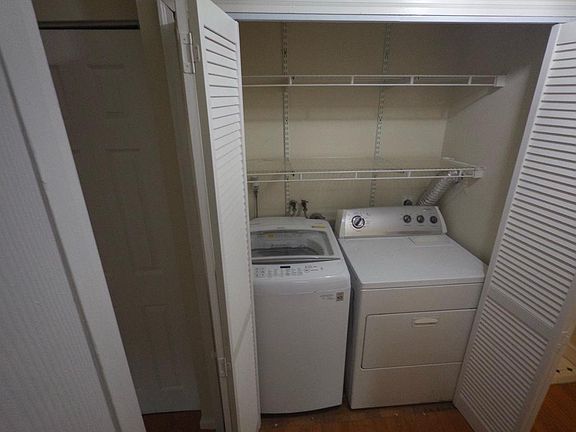 5th image of 420 Girard St APT 121
