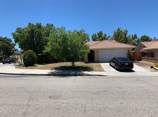 1330 Hockney Ct, Palmdale, CA 93550