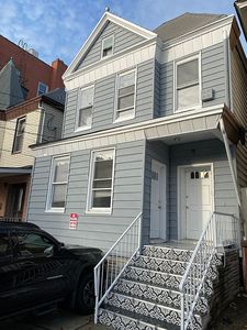 818 15th St, Union City, NJ, 07087