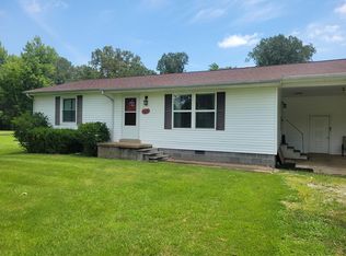 89 Barbour Dr, Springville, TN 38256