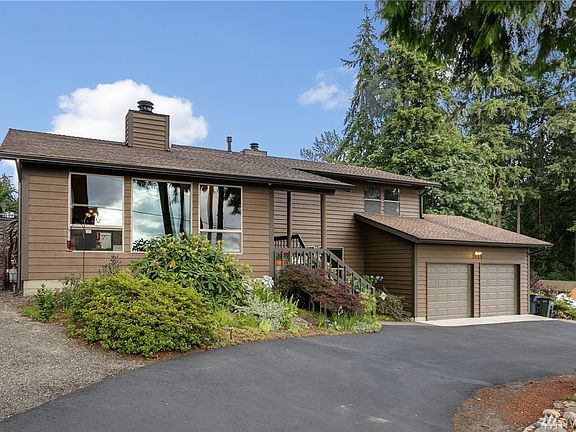 3rd image of 3013 86th Ave E