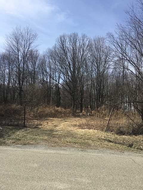 2nd image of 240 Martin Rd