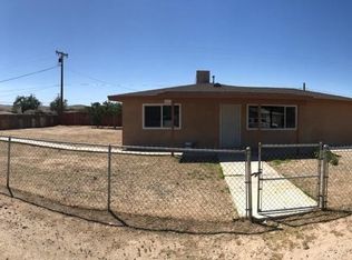 25573 Weaver Rd, Barstow, CA 92311