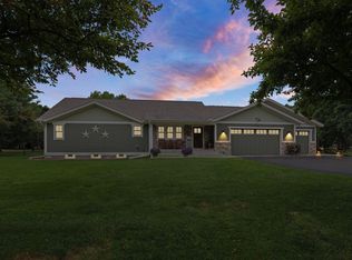 N5723 1242nd St, Prescott, WI 54021