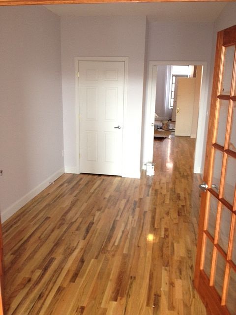2nd image of 295 Irving Ave APT 2R