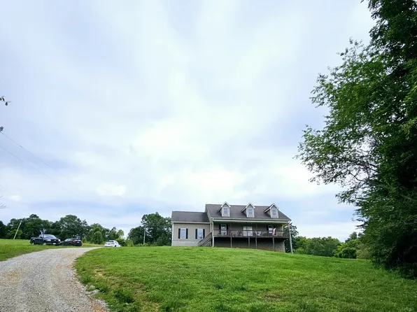 2932 Old Mineral Springs Rd, La Fayette, GA 30728