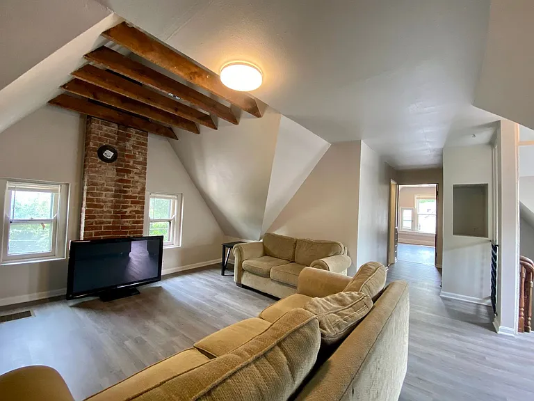 146 Parker St — Photo 24