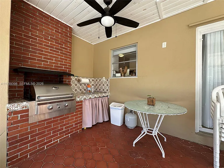 120 Pocatella St — Photo 42
