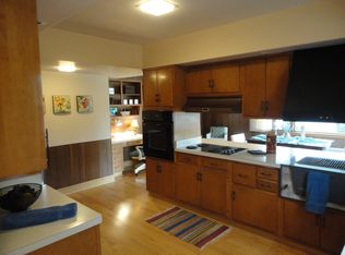 945 Iowa Ave W, Saint Paul, MN 55117