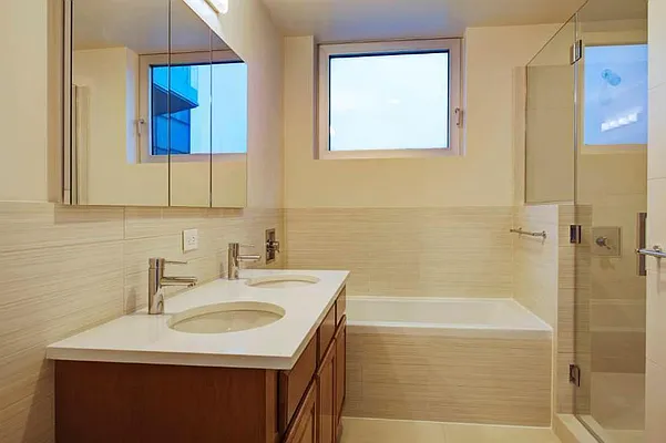 Rented by REAL New York | media 22