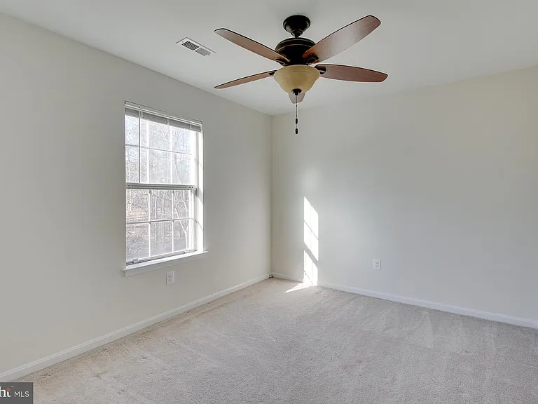5400 Hampton Forest Way — Photo 26