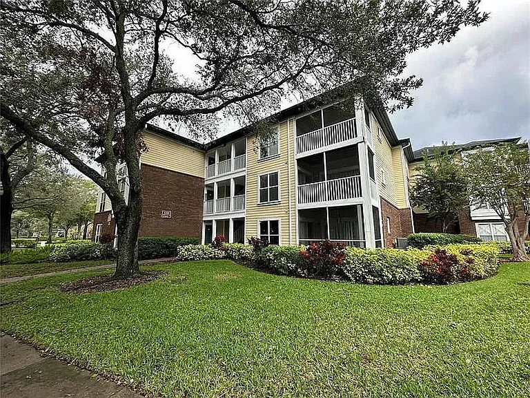 4211 Chatham Oak Ct #103 — Photo 17