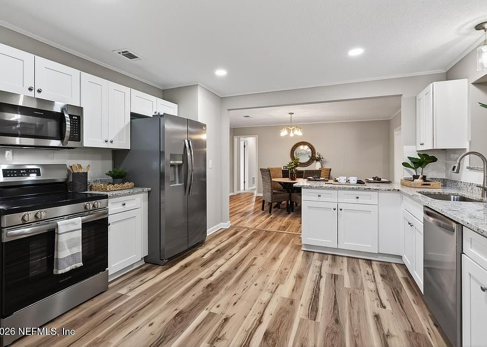 1st image of 3904 YARBOROUGH Drive