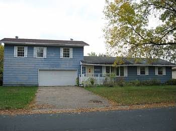 1st image of 16594 Galena Ave