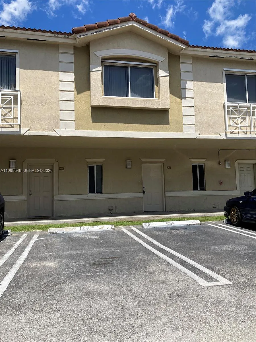 Building Photo - 7985 NW 8th St #105A