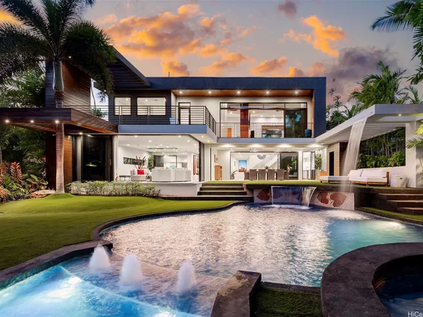 4366 Royal Pl, Honolulu, HI 96816