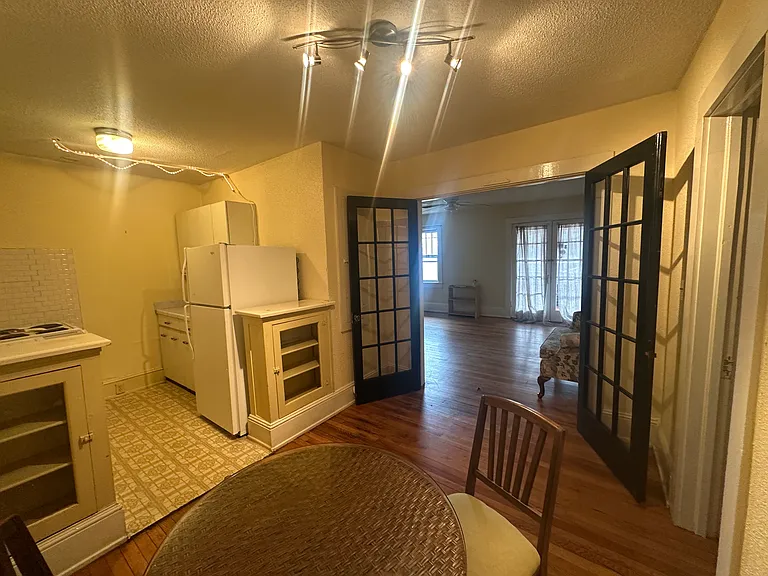 152 Walnut St — Photo 13