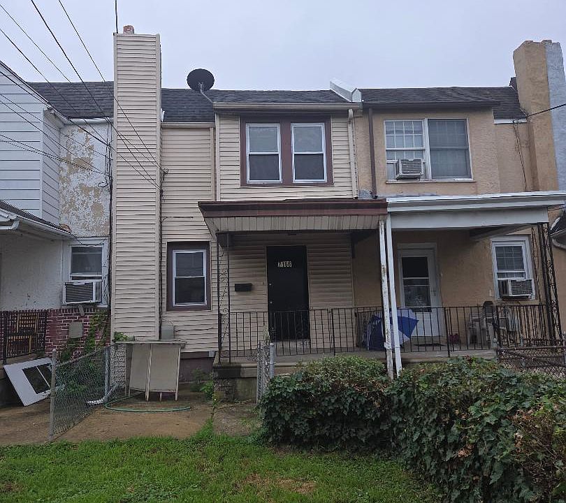 1st image of 7166 Radbourne Rd