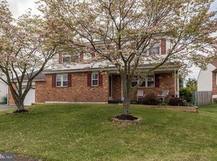 66 Bunker Hill Rd, New Castle, DE 19720