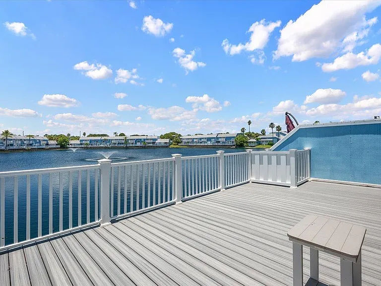 621 Ocean Dunes Cir — Photo 3