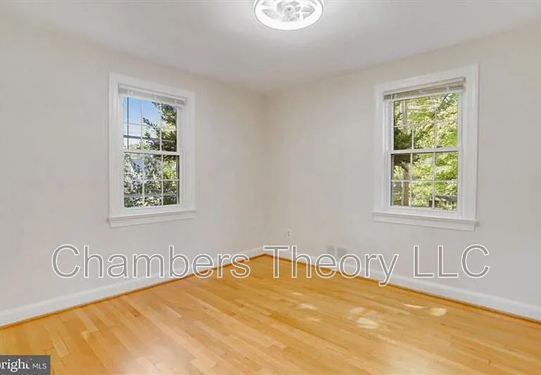530 N Nelson St #1 — Photo 13