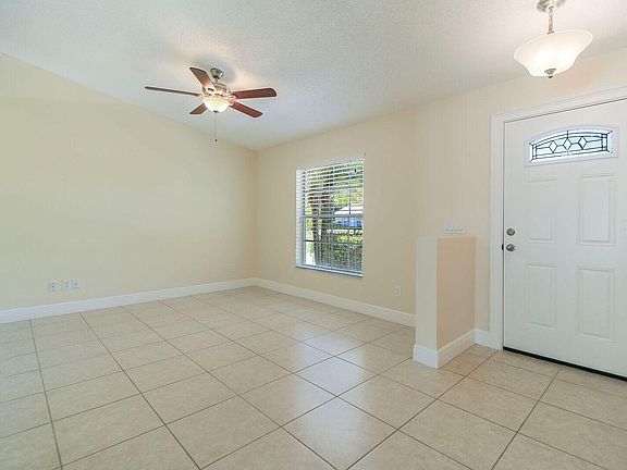5th image of 1415 SE Ladner Street
