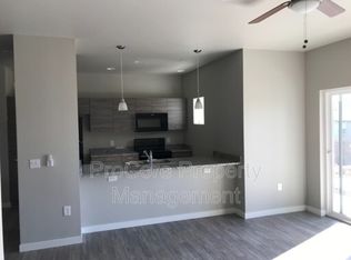 2985 N Meridian Rd #D-103, Meridian, ID 83646