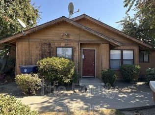 1270 E Tustin Cir, Tulare, CA 93274