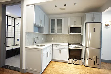 Rented by Rennit Inc.