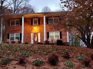 207 Ridgewood Cir, Covington, VA 24426