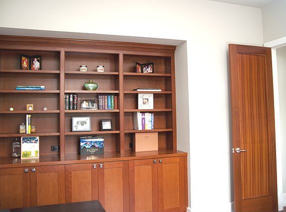 Den/ Office