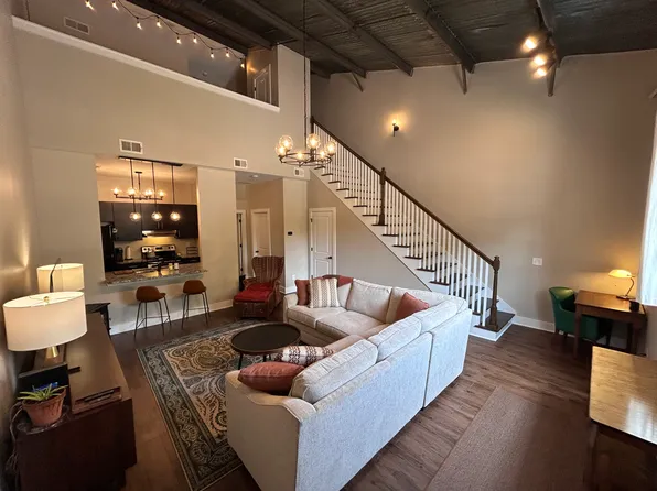 364 Park St #5, Madison, GA 30650