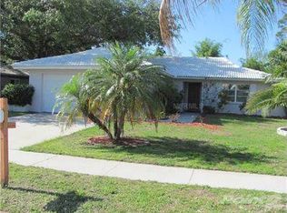 2714 Coventry Dr, Sarasota, FL 34231