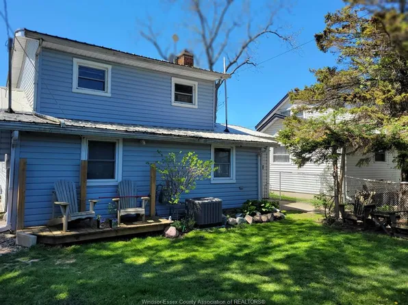583 Pigeon Beach Rd, Essex, ON N0R 1G0