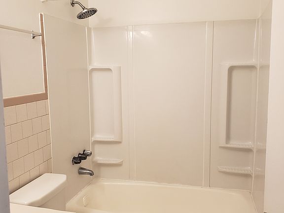 5th image of 1125 Little Bay Ave #10523891
