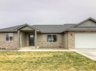 8309 Westbrook Ave, Yakima, WA 98908