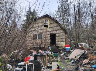 611 E Daniels Rd, Shelton, WA 98584