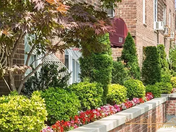 1350 East 5th Street image 12 of 15