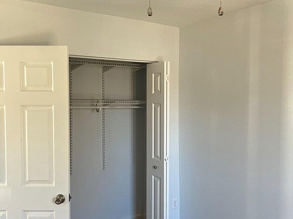 3rd image of 9611 Juniper Dr