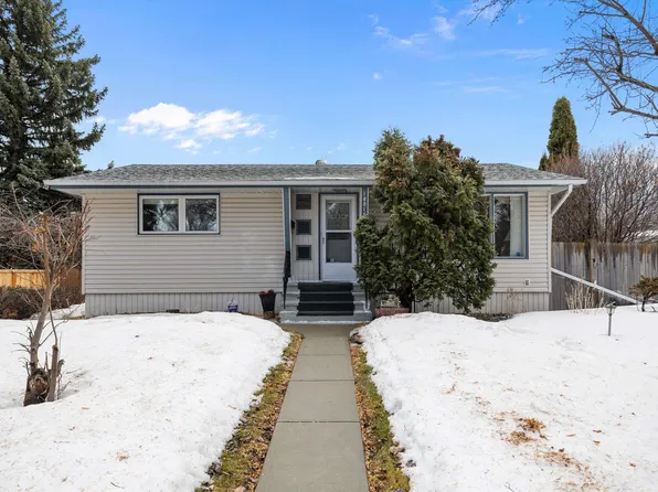 10815 131st St NW, Edmonton, AB T5M 1B3