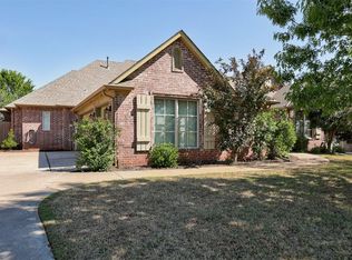 917 Wb Meyer Pkwy, Edmond, OK 73025