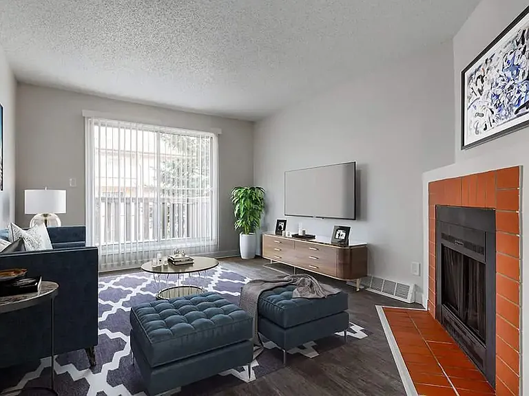 550 Rundlehorn Cir NE — Photo 48