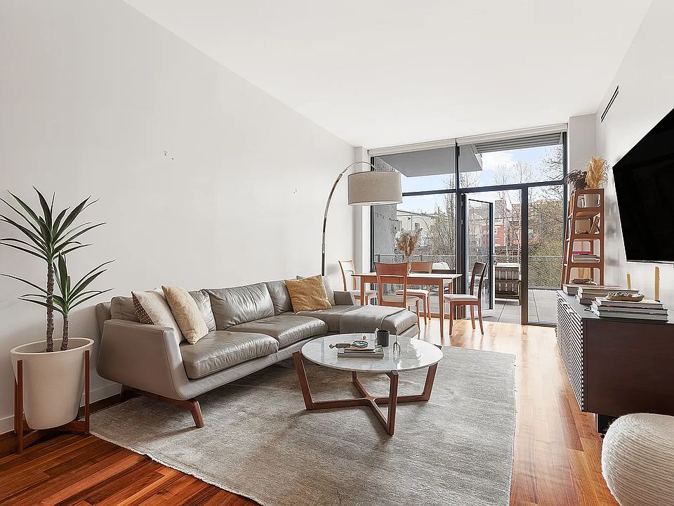 1st image of 280 Metropolitan Ave #2B