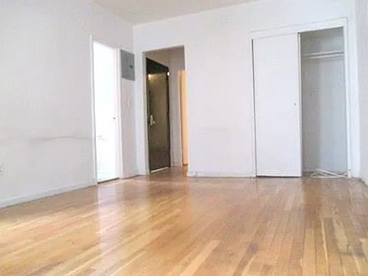 Rented by I & I New York | media 8