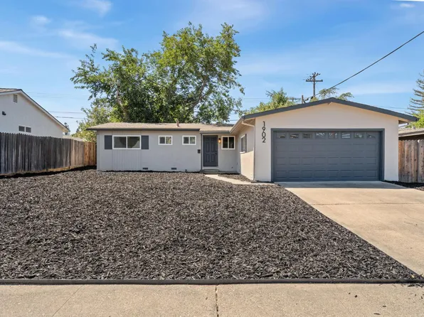 1902 Wildwood Way, Roseville, CA 95661