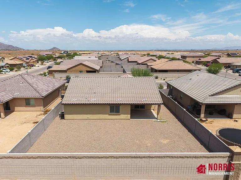 2577 N Agave Ln — Photo 38